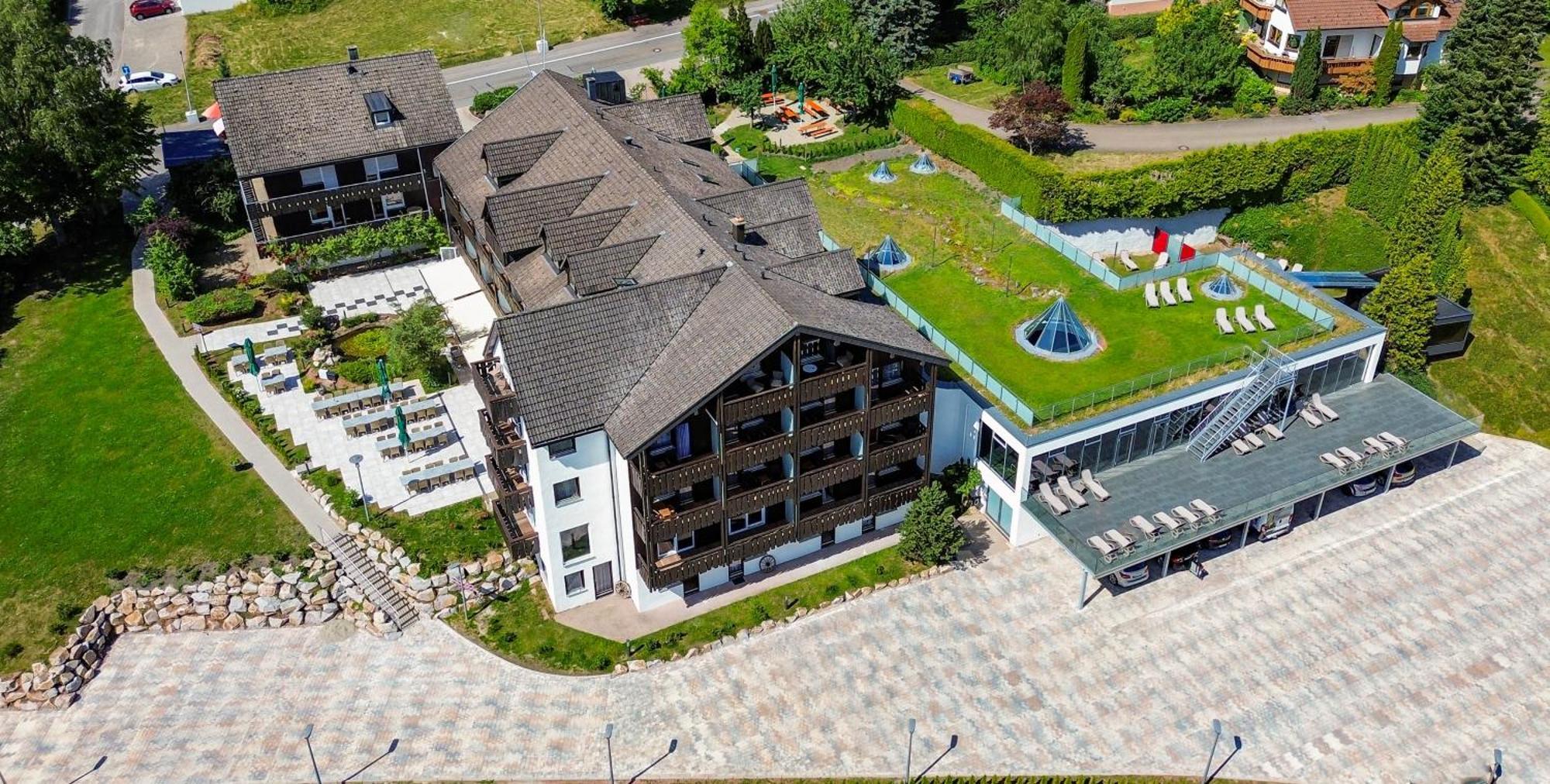 Wellnesshotel Hohenrodt Lossburg Exterior photo